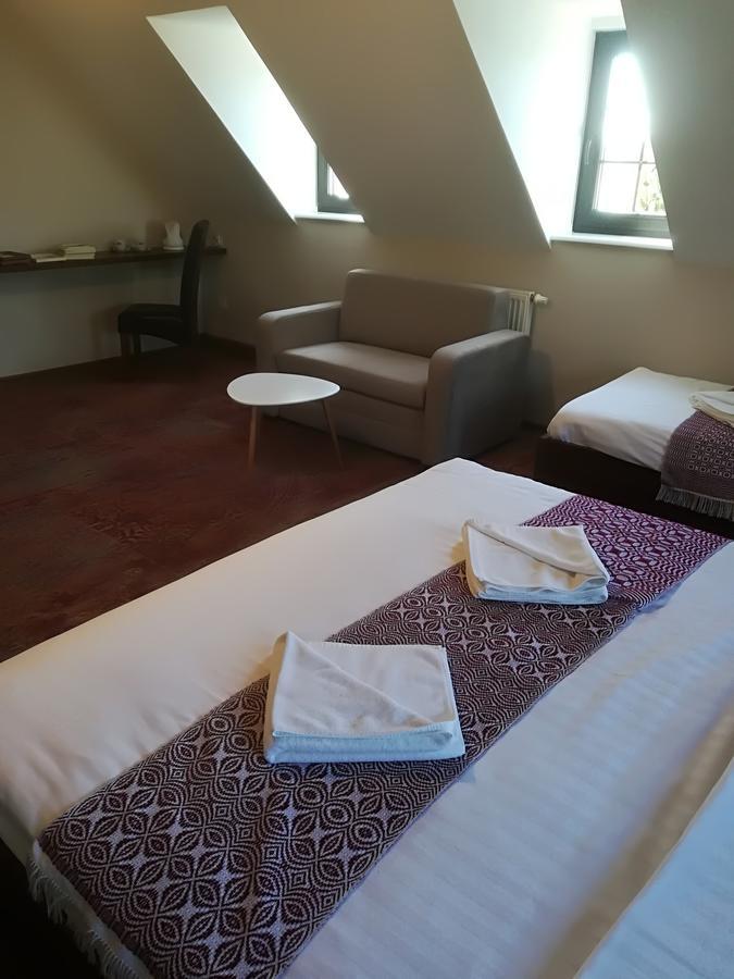 Hotel Stara Kuznia Mazurska à Węgorzewo Extérieur photo