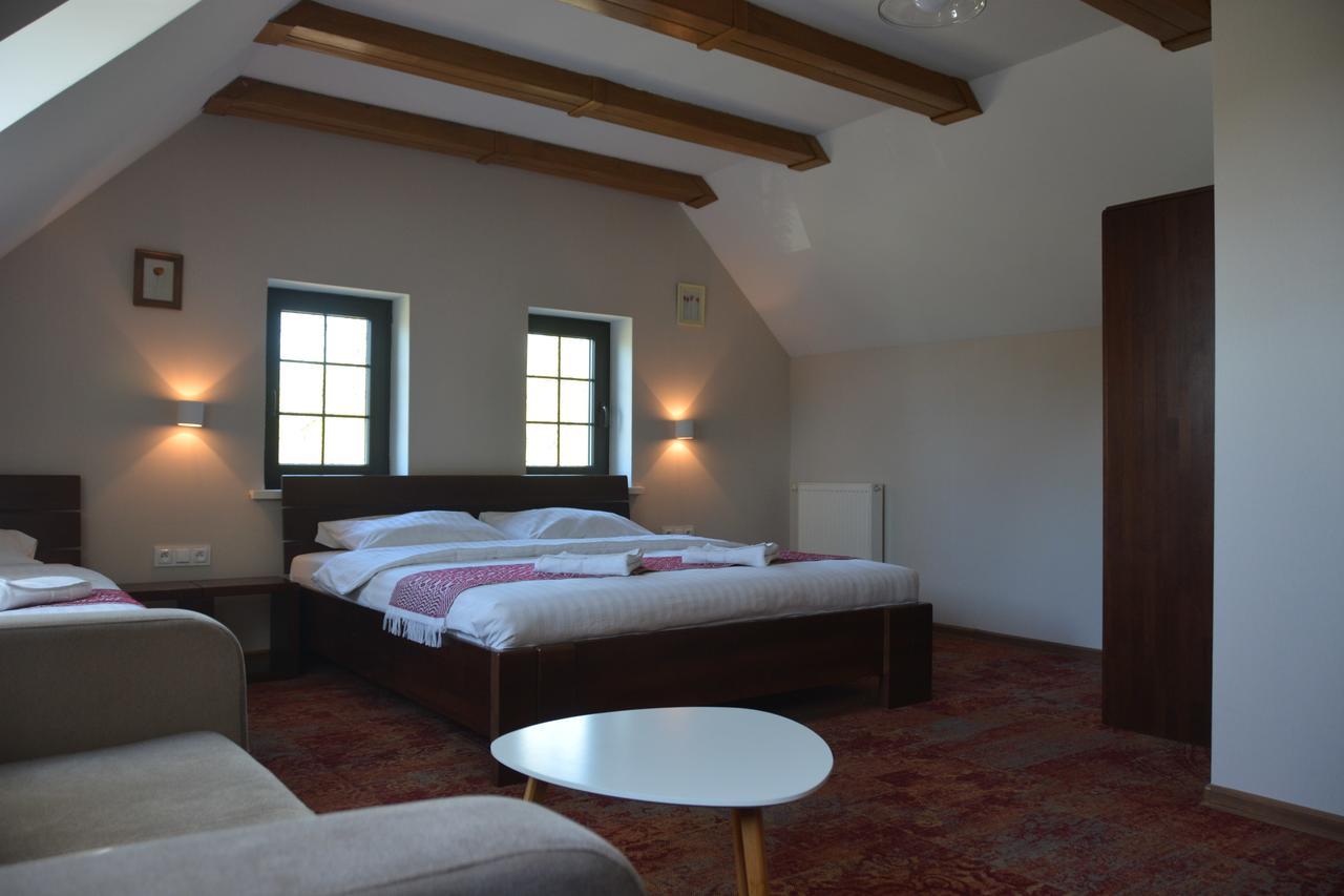Hotel Stara Kuznia Mazurska à Węgorzewo Extérieur photo
