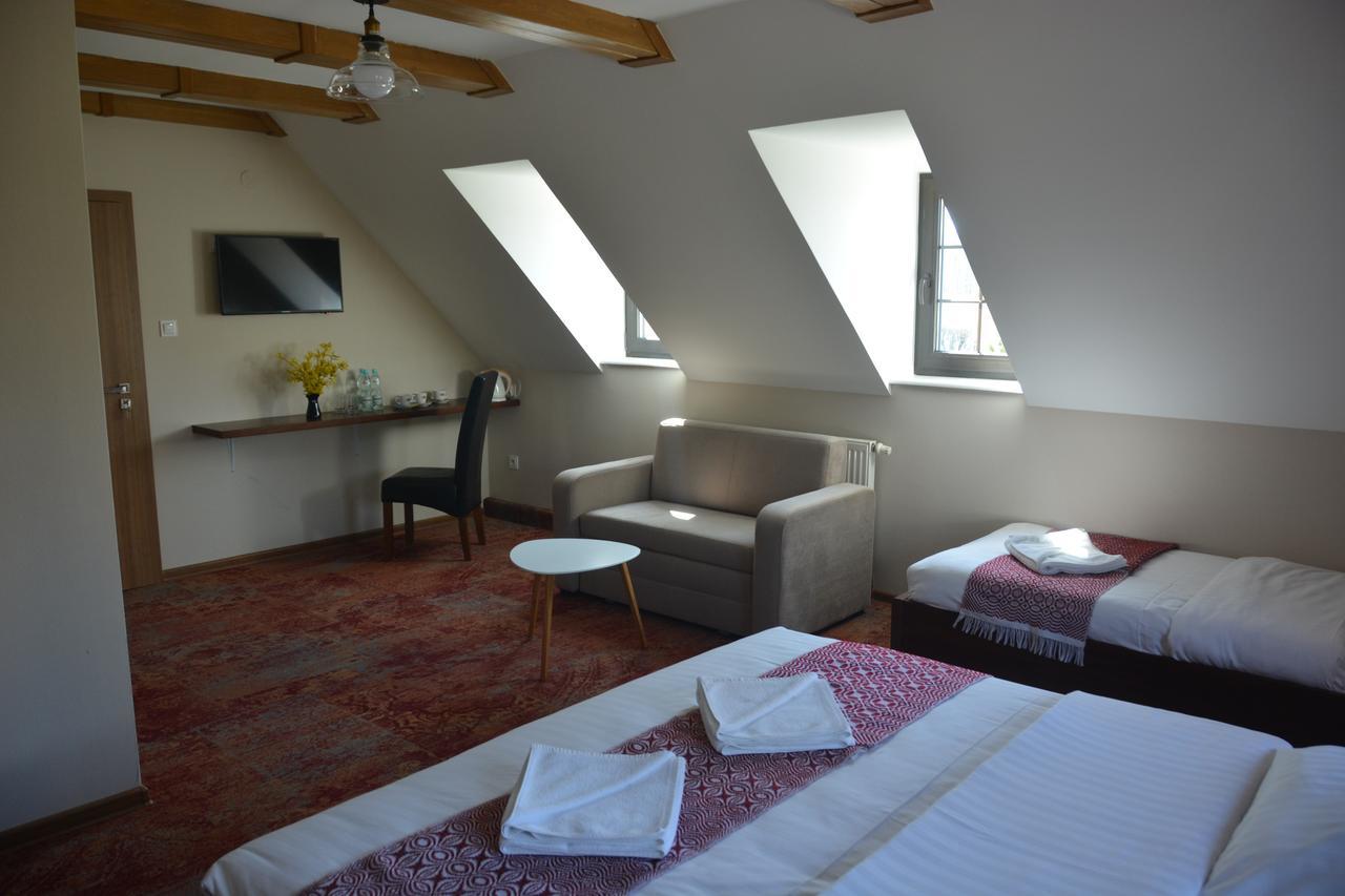 Hotel Stara Kuznia Mazurska à Węgorzewo Extérieur photo